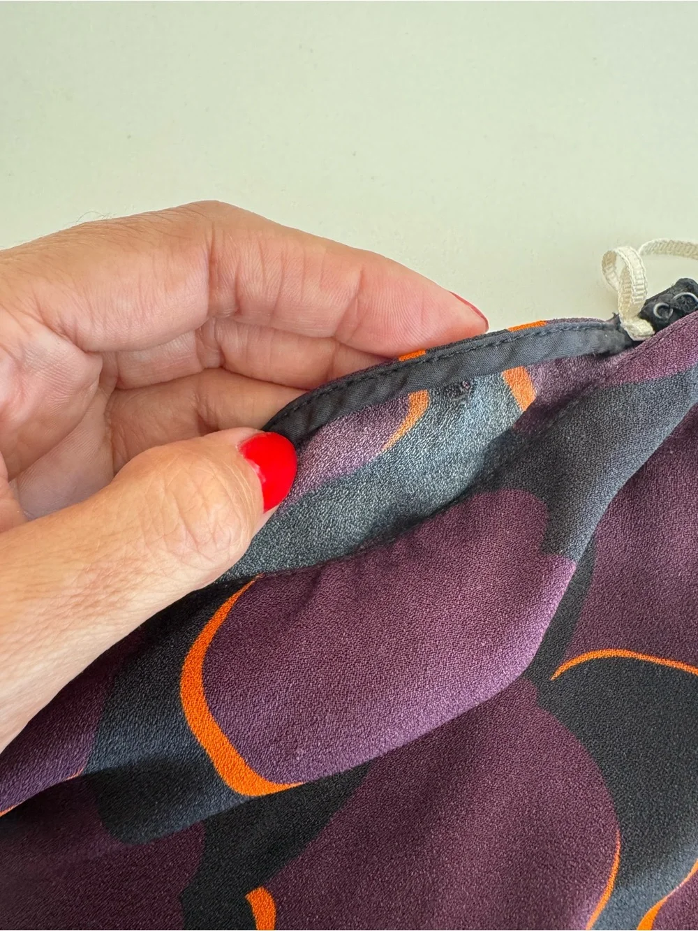 Marni Black Midi Skirt with Purple and Orange Pattern sz M - Picture 14 of 14